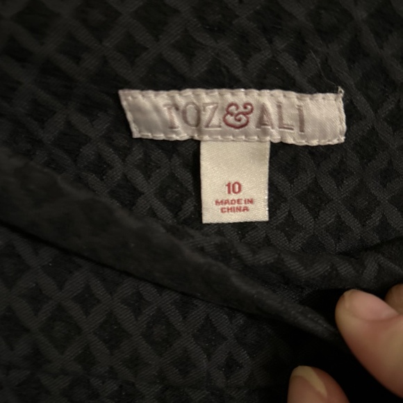 Roz & Ali Black On Black Patterned Pants - Picture 3 of 3